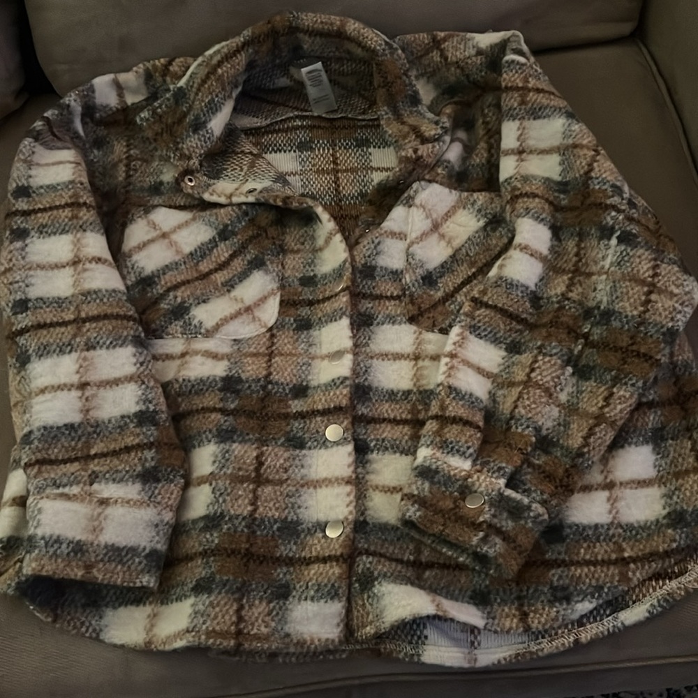 Coat - Picture 3 of 4